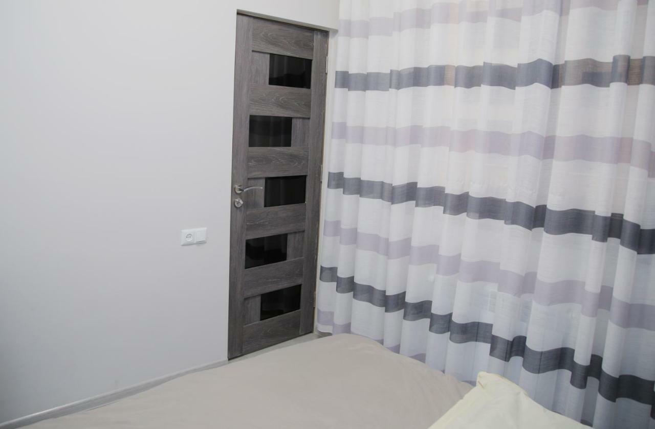 יירבאן "Royal" Apartment #01 מראה חיצוני תמונה